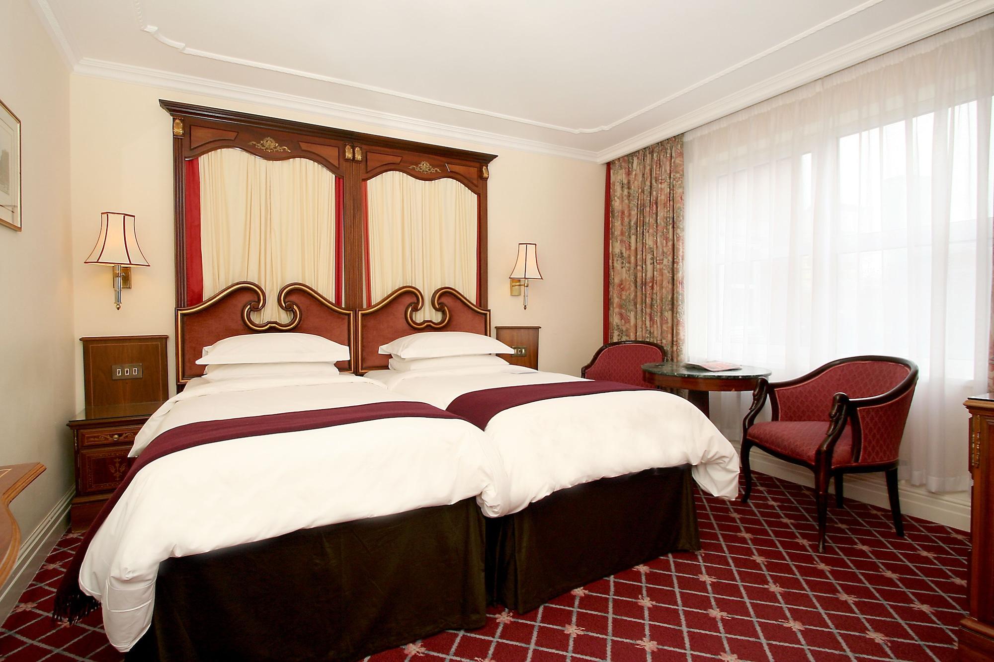 The Rathbone Hotel, Fitzrovia London Bagian luar foto
