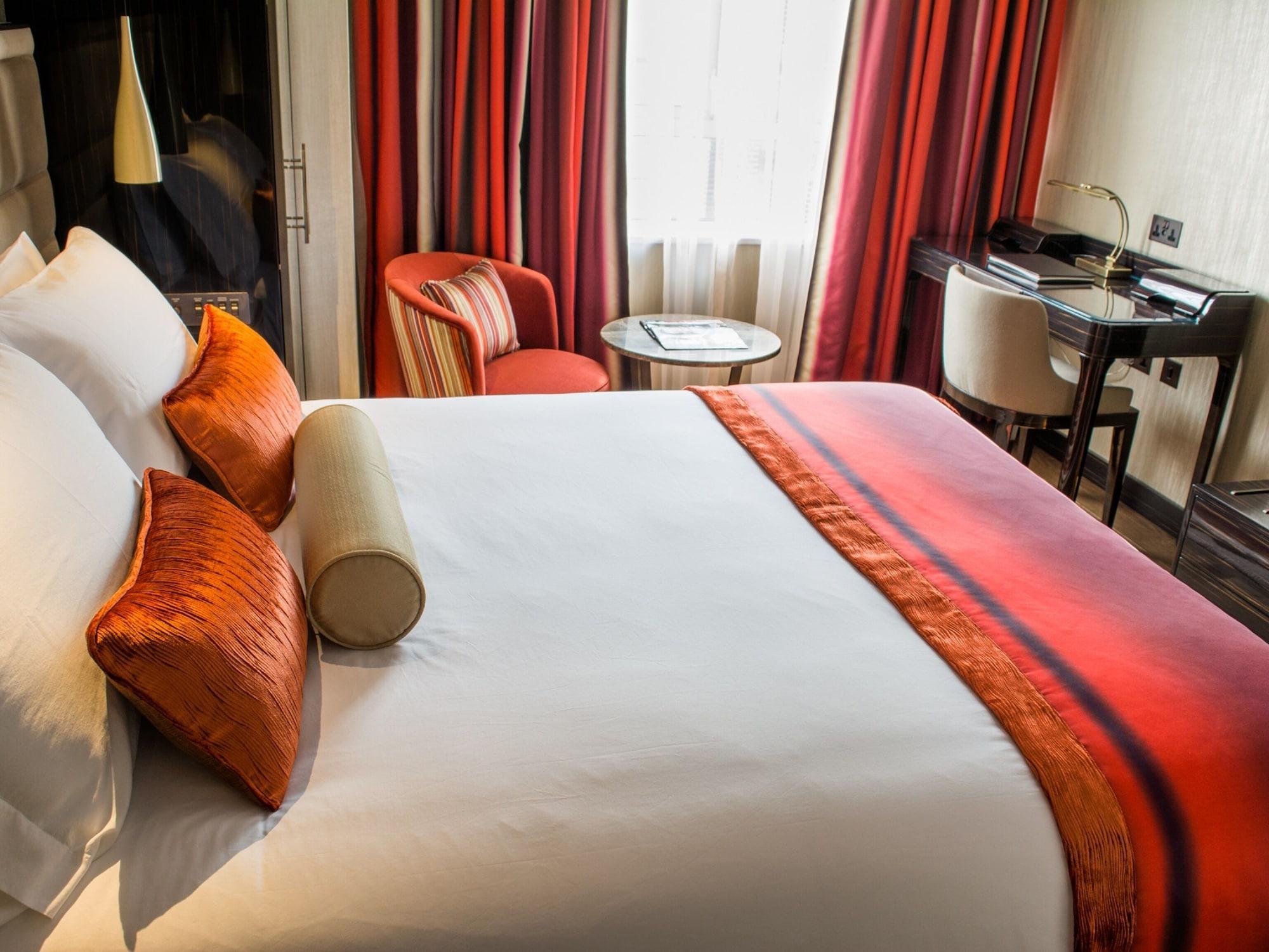 The Rathbone Hotel, Fitzrovia London Bagian luar foto