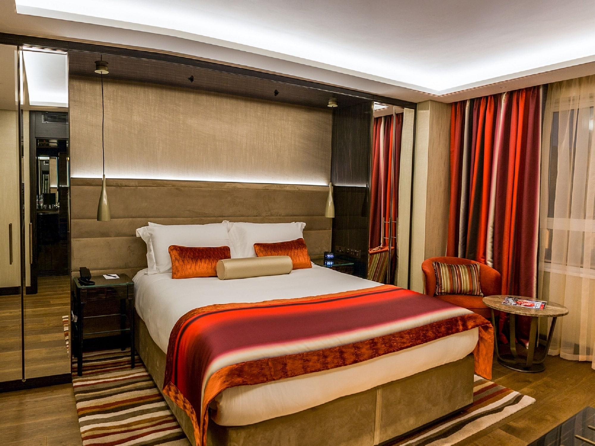 The Rathbone Hotel, Fitzrovia London Bagian luar foto