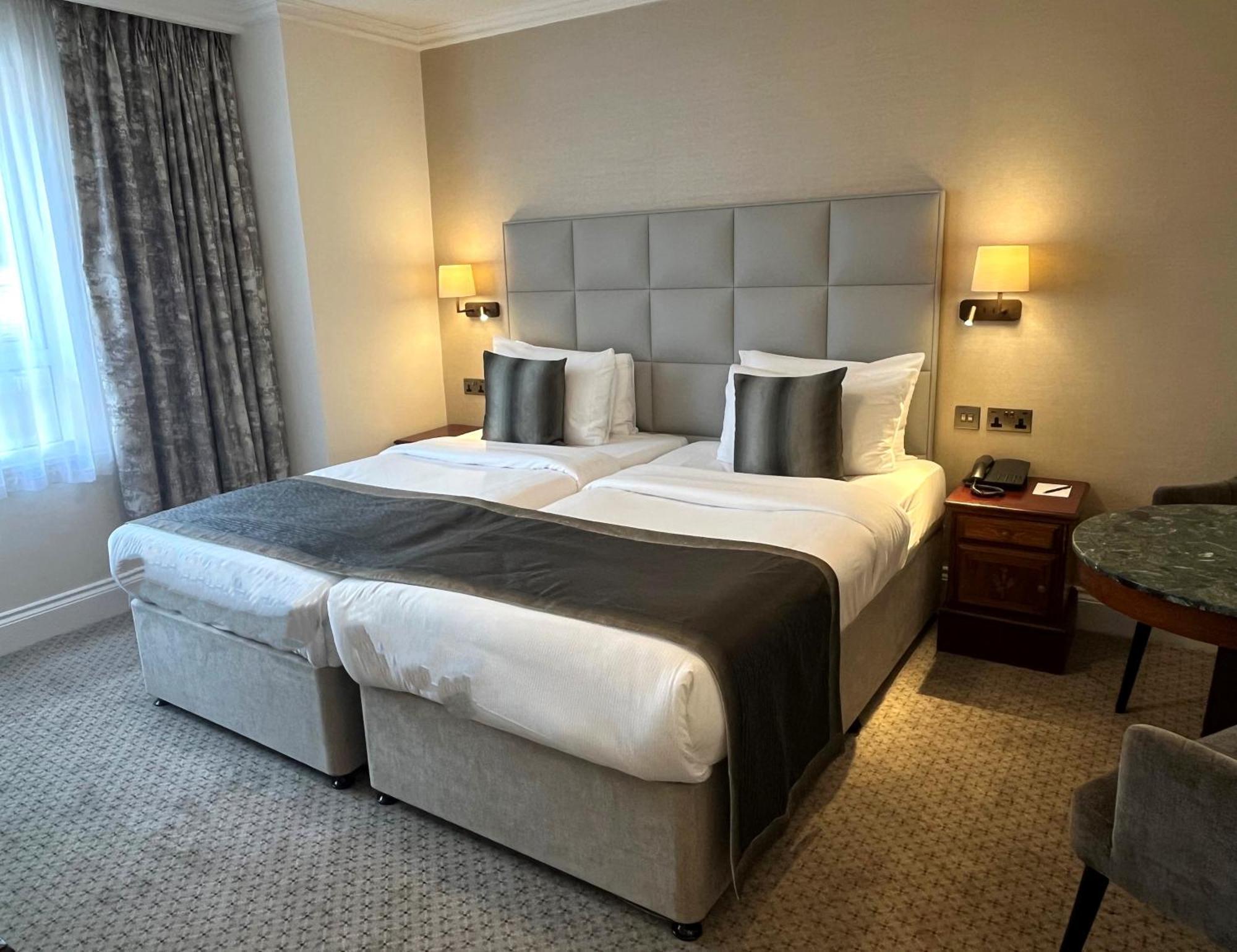 The Rathbone Hotel, Fitzrovia London Bagian luar foto