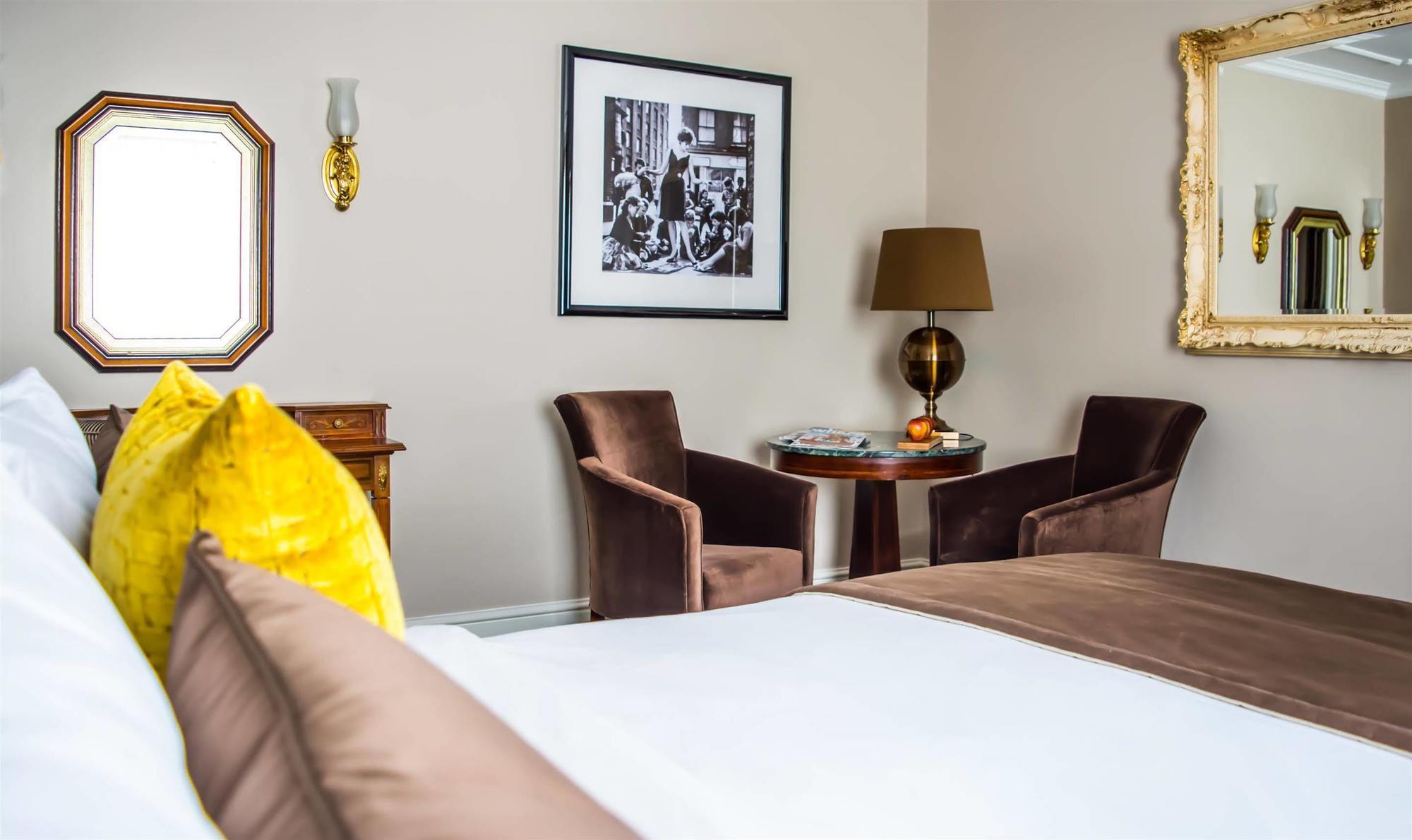 The Rathbone Hotel, Fitzrovia London Bagian luar foto